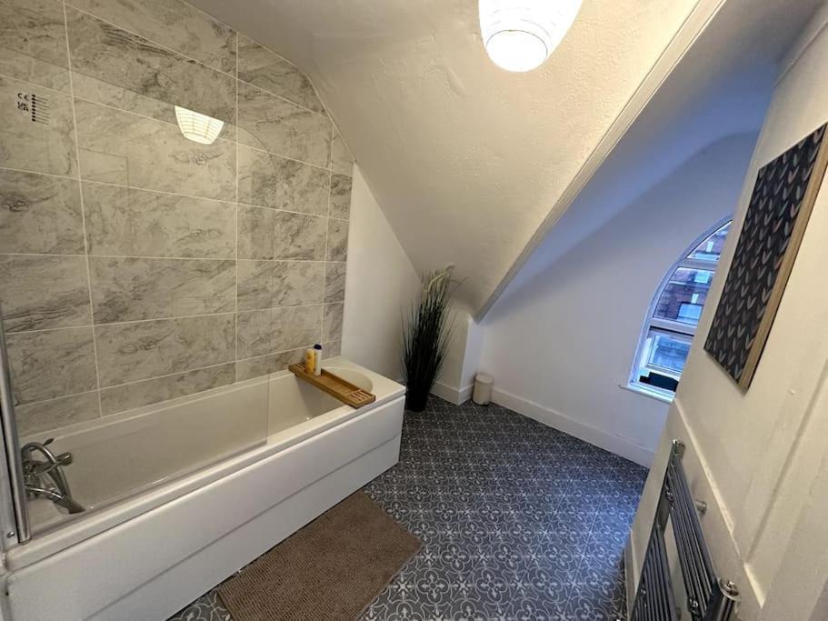 Spectacular 2 Bedroom On Tower Bridge London Eksteriør bilde