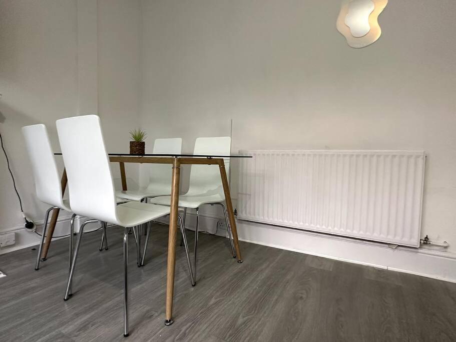 Spectacular 2 Bedroom On Tower Bridge London Eksteriør bilde